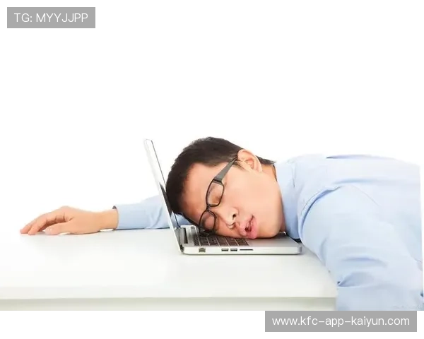 上班族午休时间可完成的短时训练